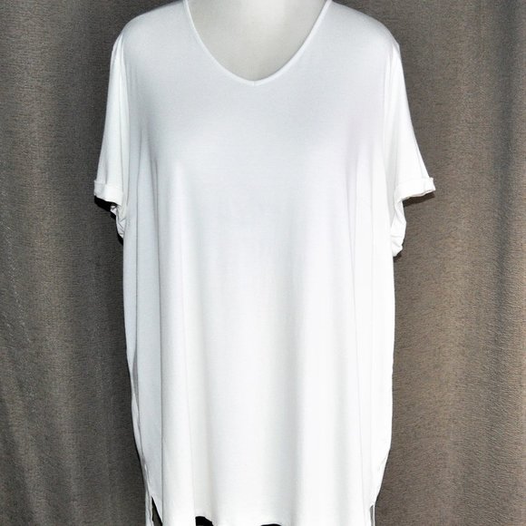 J. Jill White Wearever Tunic Tee with Cuffed Short Sleeves - Picture 1 of 5
